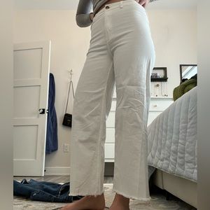 WHITE “FREE FALL” BILLABONG PANTS 🤍